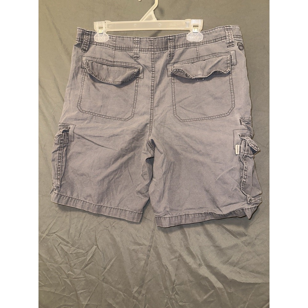 Magellan Outdoors Men's Cargo Shorts Size 36W Gray Cotton Casual Outdoor Utility - Picture 2 of 5